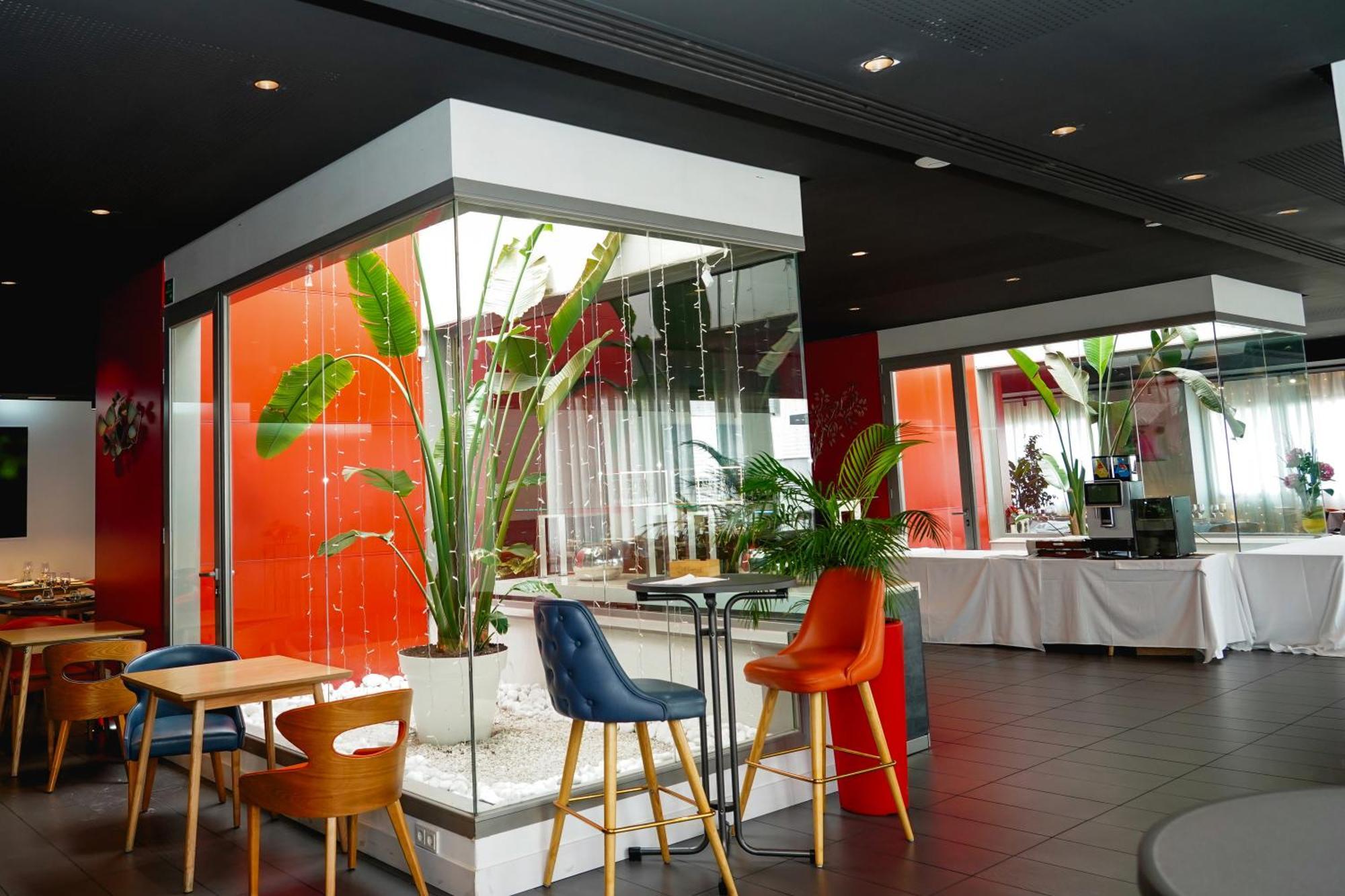 Hotel Villa Odon Villaviciosa de Odón エクステリア 写真