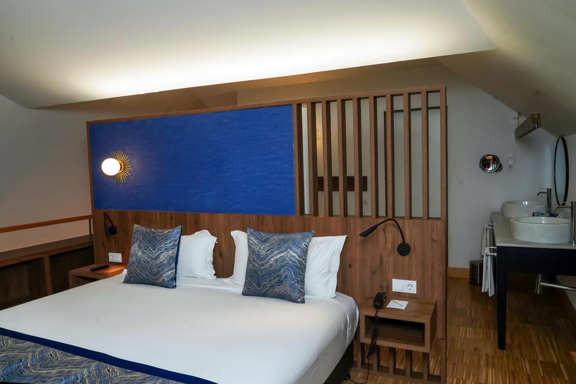 Hotel Villa Odon Villaviciosa de Odón エクステリア 写真